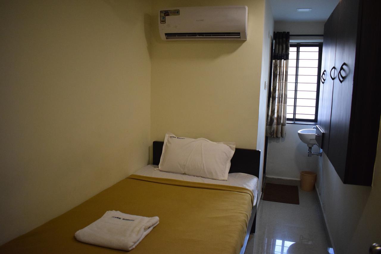 Pammal Residency Chennai Exterior photo